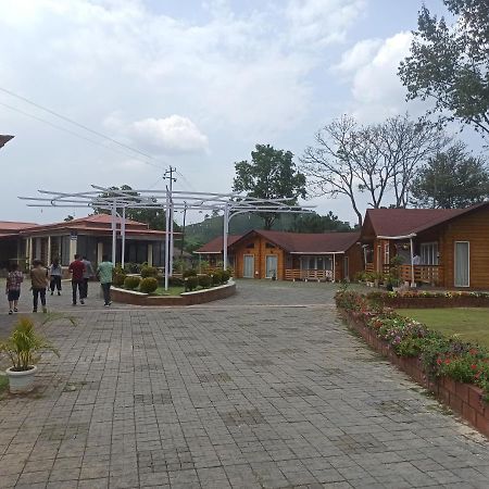 Ri Shat Sngi Orchid Resort By World Choice Shillong Bagian luar foto