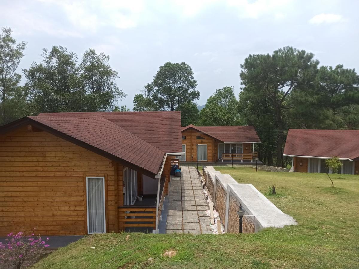 Ri Shat Sngi Orchid Resort By World Choice Shillong Bagian luar foto