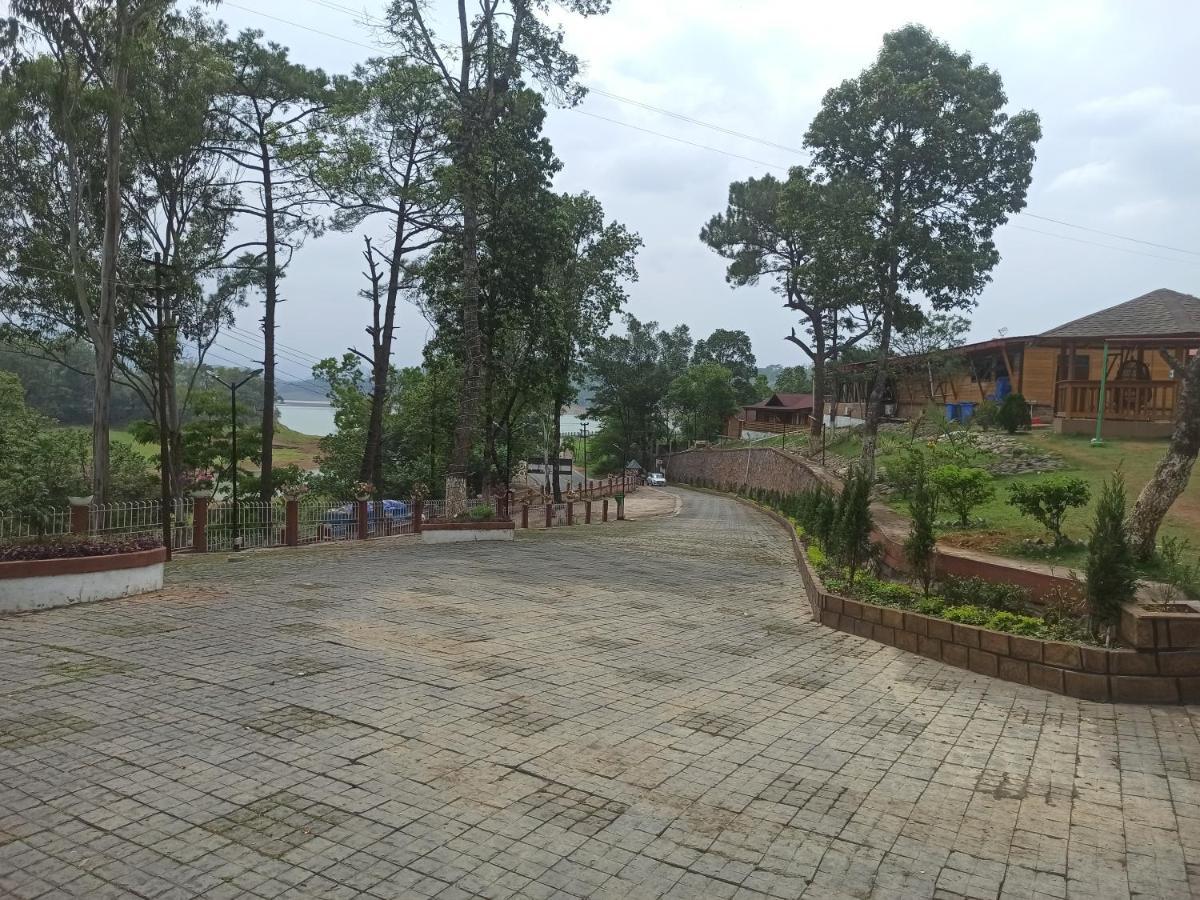 Ri Shat Sngi Orchid Resort By World Choice Shillong Bagian luar foto